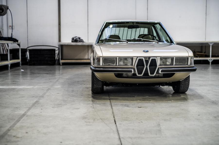 Детали создания BMW 2002 ti Garmisch Recreation 2019 года  (фото 89 из 192)
